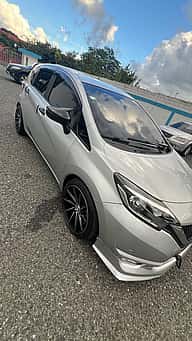 Nissan Note SV 2019 - miniatura 3