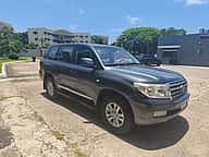 Toyota Land Cruiser VX 2008 - miniatura 2