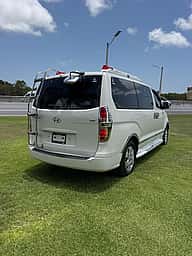 Hyundai Grand Starex 2021 - miniatura 9