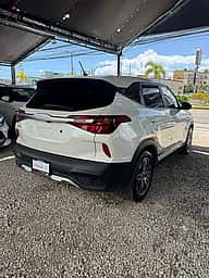 Kia Seltos 2022 - miniatura 8