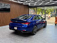 Hyundai Elantra SE 2021 - miniatura 6