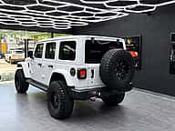 Jeep Wrangler Sahara 2021 - miniatura 4