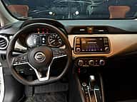 Nissan Versa SV 2021 - miniatura 7