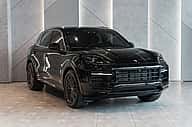 Porsche Cayenne S 2025 - miniatura 1