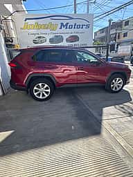 Toyota RAV4 LE 2021 - miniatura 5