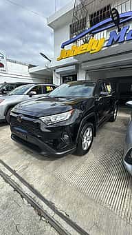 Toyota RAV4 XLE 2021 - miniatura 6