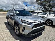 Toyota RAV4 XLE 2023 - miniatura 3