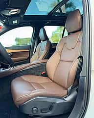 Volvo XC90 Plus T8 2025 - miniatura 6