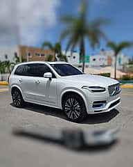 Volvo XC90 Plus T8 2025 - miniatura 3