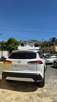 Toyota Corolla Cross Low 2024 - miniatura 2