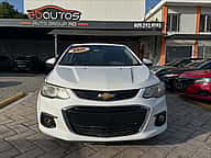 Chevrolet Sonic Premier 2017 - miniatura 2