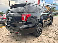 Ford Explorer XLT 2017 - miniatura 4
