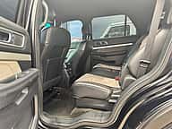 Ford Explorer XLT 2017 - miniatura 8