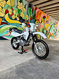 Honda XR 650L 2025 - miniatura 2
