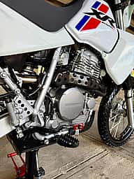 Honda XR 650L 2025 - miniatura 12