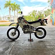 Honda XR 650L 2025 - miniatura 4