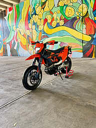 KTM 690 2026 - miniatura 1