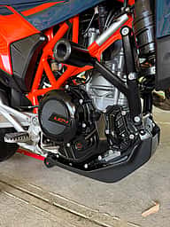 KTM 690 2026 - miniatura 11