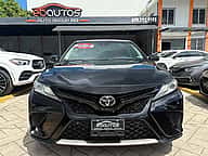Toyota Camry XSE 2018 - miniatura 2