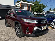Toyota Highlander LE/LE Plus 2019 - miniatura 3
