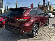 Toyota Highlander LE/LE Plus 2019 - miniatura 4