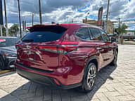 Toyota Highlander XLE 2023 - miniatura 4