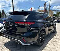 Toyota Highlander XSE 2023 - miniatura 4