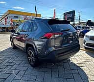 Toyota RAV4 LE 2021 - miniatura 6