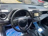 Toyota RAV4 XLE 2018 - miniatura 7