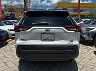 Toyota RAV4 XLE 2021 - miniatura 5