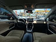 Toyota RAV4 XLE 2021 - miniatura 8