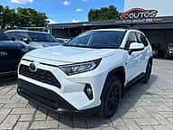 Toyota RAV4 XLE 2021 - miniatura 1