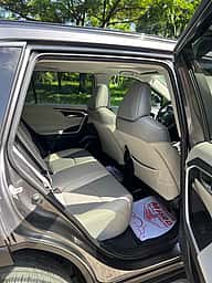 Toyota RAV4 XLE Premium 2021 - miniatura 12