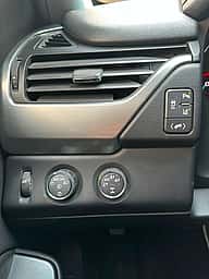 Chevrolet Suburban LTZ 2015 - miniatura 7