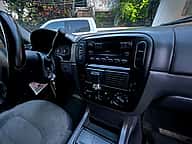 Ford Explorer 2005 - miniatura 5