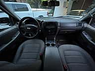 Ford Explorer 2005 - miniatura 6