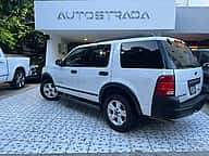 Ford Explorer 2005 - miniatura 4