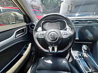 MG ZX 2023 - miniatura 5