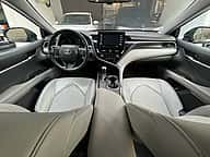 Toyota Camry SE 2021 - miniatura 6