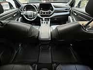 Toyota Highlander XSE 2023 - miniatura 8