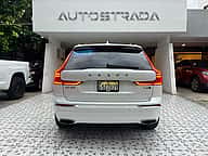 Volvo XC60 T6 Inscription 2020 - miniatura 3