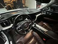 Volvo XC60 T6 Inscription 2020 - miniatura 8