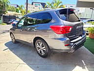 Nissan Pathfinder SV 2019 - miniatura 6