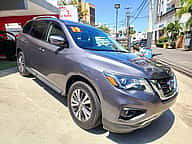 Nissan Pathfinder SV 2019 - miniatura 3