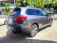 Nissan Pathfinder SV 2019 - miniatura 4