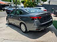 Nissan Versa 2020 - miniatura 6