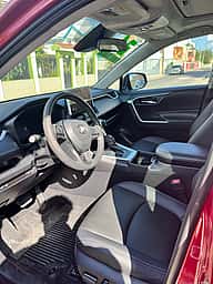 Toyota RAV4 XLE 2024 - miniatura 9