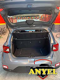 Hyundai Venue SE 2021 - miniatura 9
