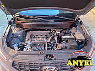 Hyundai Venue SE 2021 - miniatura 11