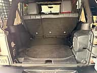 Jeep Wrangler Sahara 2011 - miniatura 8